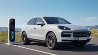 Новият Porsche Cayenne електрик: 600 км пробег без кабел