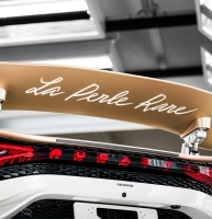 Bugatti представя „La Perle Rare“ – уникален W16 Mistral по индивидуална поръчка