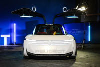 Peugeot Polygon тества волана Hypersquare за новата 208