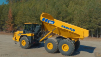 Komatsu HM460-6: новият шарнирно-съчленен думпер за тежки обекти