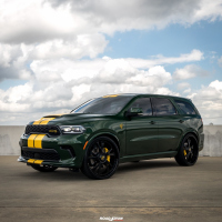 Dodge Durango SRT Hellcat RS Edition съчетава Spruce Green, жълти ивици и 960 к.с.