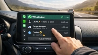 WhatsApp за Apple CarPlay – чат и обаждания директно на екрана на колата