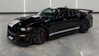 Ford Mustang Shelby GT500 с почти нов пробег се продава за 109 995 долара