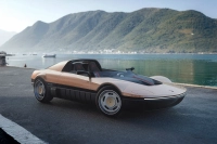Bertone Runabout – 469 к.с. ретро суперкола в серия от само 25 бройки