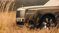 Rolls-Royce тества електрически SUV с двукрилен капак