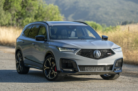 Acura MDX тихо се нарежда до Lexus RX по надеждност