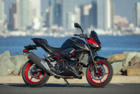 Kawasaki Z500 ABS удря конкуренцията с цена под $5700