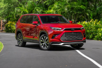 Toyota Grand Highlander Hybrid печели с надеждност и ниски разходи