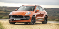 Porsche спира бензиновия Macan, но складира хиляди бройки