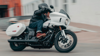 Harley-Davidson Low Rider ST става по-силен и по-технологичен круизър