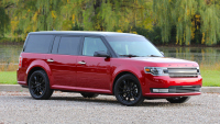 Ford Flex: амбицията за 100 000 продажби и реалността на пазара
