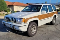 Jeep Grand Wagoneer върна V8 лукса още през 1993 г.
