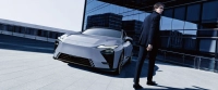 Lexus ES предлага лукс с ниски разходи за поддръжка