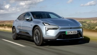 Polestar 4 с 544 к.с. заменя задното стъкло с камера