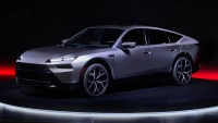 Honda Accord подготвя радикален редизайн с по-спортен стил