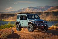 Jeep изтегля над 1 милион автомобила заради риск от пожар