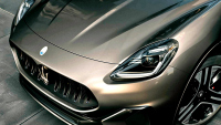 Maserati Grecale се обнови с нова визия и мотори