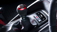 Toyota връща ръчните скорости в електромобилите