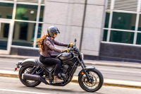 Honda Rebel 1100 DCT: автоматик и мощ под цената на Harley