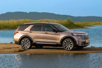 Нов Ford Explorer: Фейслифтът за Китай задава тона за бъдещето на SUV модела