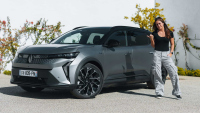 Renault Scenic E-Tech фейслифт заимства дизайн от Megane