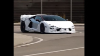 Lamborghini Revuelto SV: Кралят на хиперхибридите с V12 разкрива ноктите си
