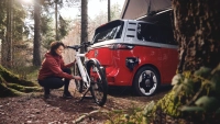Volkswagen променя правилата: Новият e-bike с радар и камера, който мисли вместо вас