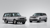 Мост между епохите: Range Rover обединява класически 1993 Classic и нов SV Ultra в ексклузивна двойка