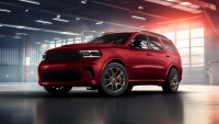 Натопен в кръв и мускули: 2027 Dodge Durango получава култовия цвят Redeye