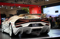 Светът на ултралуксуса в България: Две Bugatti W16 Mistral и хиперколи за милиони превръщат родните пътища в изложбена зала