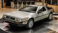 Машина на времето в перфектно състояние: DeLorean DMC-12 с уникално нисък пробег се продава за 119 900 долара