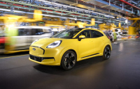 Климатична криза в румънската индустрия: Ford временно замразява производството на Puma Gen-E в Крайова!