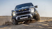 Електрифицирана мощ: Ford Racing подготвя високопроизводителни хибриди за следващото поколение офроуд машини Raptor
