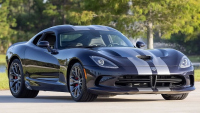 Феноменална печалба за истинска икона: Рядък 2013 SRT Viper GTS смени собственика си за 230 000 долара