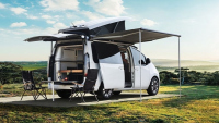 Hyundai Staria Camper Concept обещава до 400 км пробег и соларен покрив
