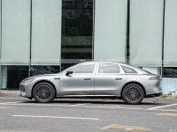 Дигитален скок и 200 TOPS: Chery разтърси пазара с обновения Fulwin A9L (2027)
