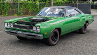 Легенда от ерата на класическите масълкари: Dodge Super Bee A12 440 смени собственика си за 70 000 долара