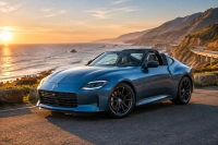 Nissan Z Kaze връща T-top покрива с носталгия